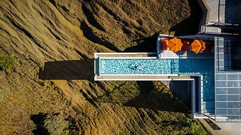 Chris Wellness Resort Hotel