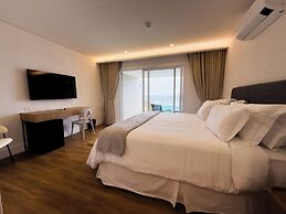 Chris Wellness Resort Hotel