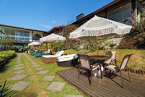 Chris Wellness Resort Hotel