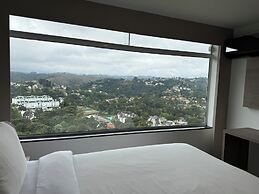 Chris Wellness Resort Hotel