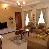 Rightgate Hotel & Suites