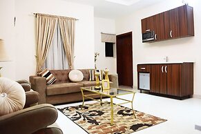 Rightgate Hotel & Suites