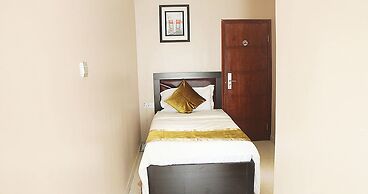 Rightgate Hotel & Suites