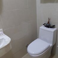 Rightgate Hotel & Suites