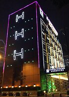 H-Hotel Riverside