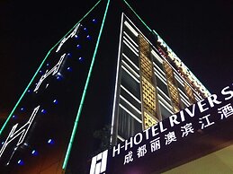 H-Hotel Riverside