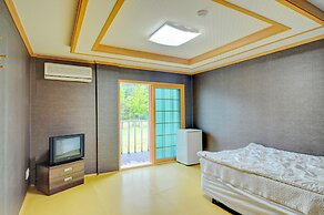 Sungbochon Youth Hostel - Hostel