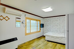 Sungbochon Youth Hostel - Hostel