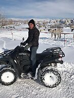 Family Cave Suites Hotel