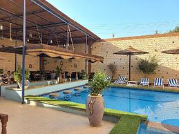 Nile Valley Hotel & Restaurant