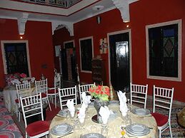 Red Castle Hostel - Backpacker