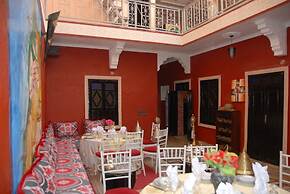 Red Castle Hostel - Backpacker