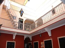 Red Castle Hostel - Backpacker