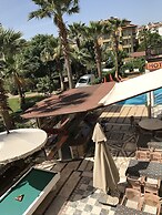 Blue Yacht Marina Apart Hotel