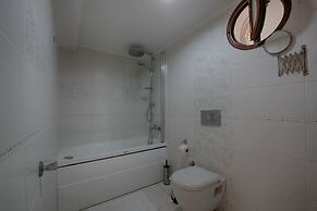 S3 Orange Exclusive Hotel