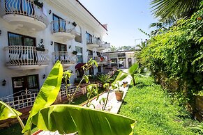 S3 Orange Exclusive Hotel