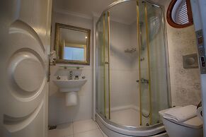 S3 Orange Exclusive Hotel