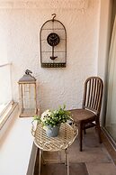 S3 Orange Exclusive Hotel