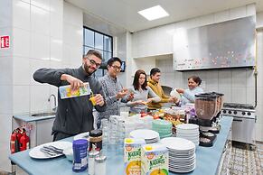 Gardiner House Hostel