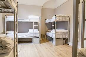 Gardiner House Hostel