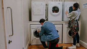 Gardiner House Hostel