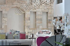 Athenaeum Grand Hotel