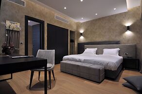 Athenaeum Grand Hotel