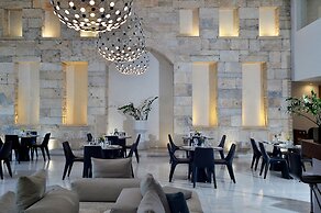 Athenaeum Grand Hotel