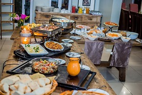 Village Boutique Hotel