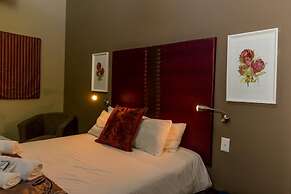 Village Boutique Hotel