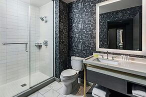 Le Meridien Houston Downtown