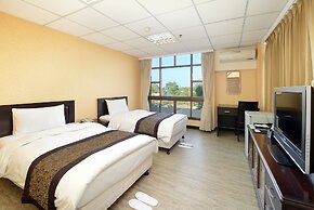 Jinsa Lakeside View Hotel