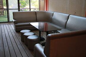 Jinsa Lakeside View Hotel