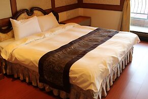 Jinsa Lakeside View Hotel