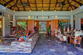 Den Pasar Nasog Villa