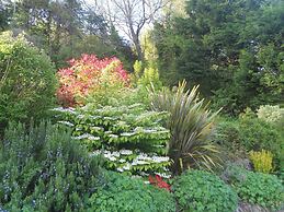 Polraen Country House