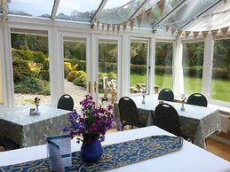 Polraen Country House