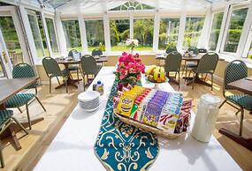 Polraen Country House