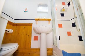 Polraen Country House