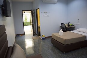 Friend's House Resort