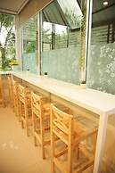 Friend's House Resort