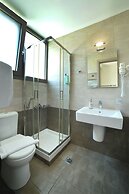 Sunlight Breeze Villa