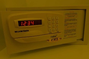 White House Asoke Sukhumvit 18