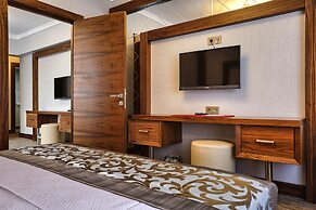 City Hotel Residence