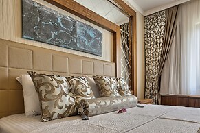 City Hotel Residence