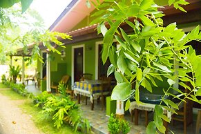 Sigiriya Rock Gate Resort