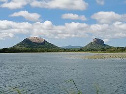 Sigiriya Rock Gate Resort