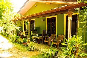 Sigiriya Rock Gate Resort