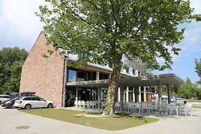 Alsóörs Marina Hotel