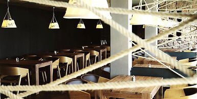 Alsóörs Marina Hotel